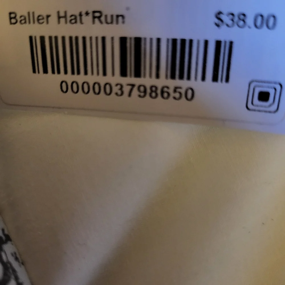 Hat - Picture 5 of 5